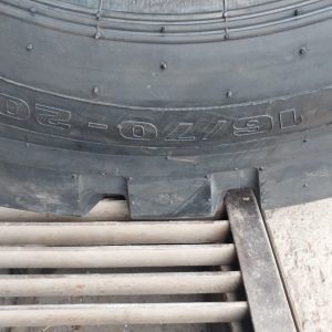 16/70-20 (405/70-20) Honour Industrial Tyre 16 Ply – China
