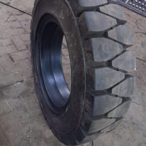 9.00-20 Marcher Solid Standard Forklift Tyre from China