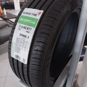 215/45R17 Kumho Tyre