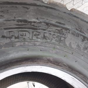 29.5-29 Pirelli E3 Tubeless 34 Ply Industrial Tyre