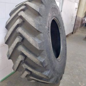 24.5-32 SWT 14-Ply Agricultural Tyre – Made in India