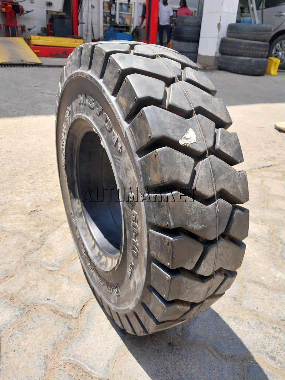 6.50-10 Maxam Solid Standard Forklift Tyre from Vietnam