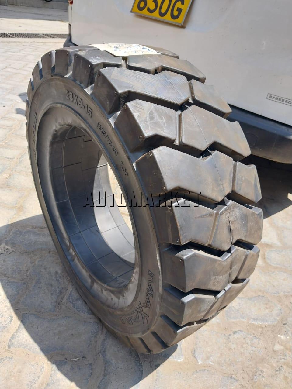 28×9-15 (8.15-15) Maxam Solid Forklift Tyre