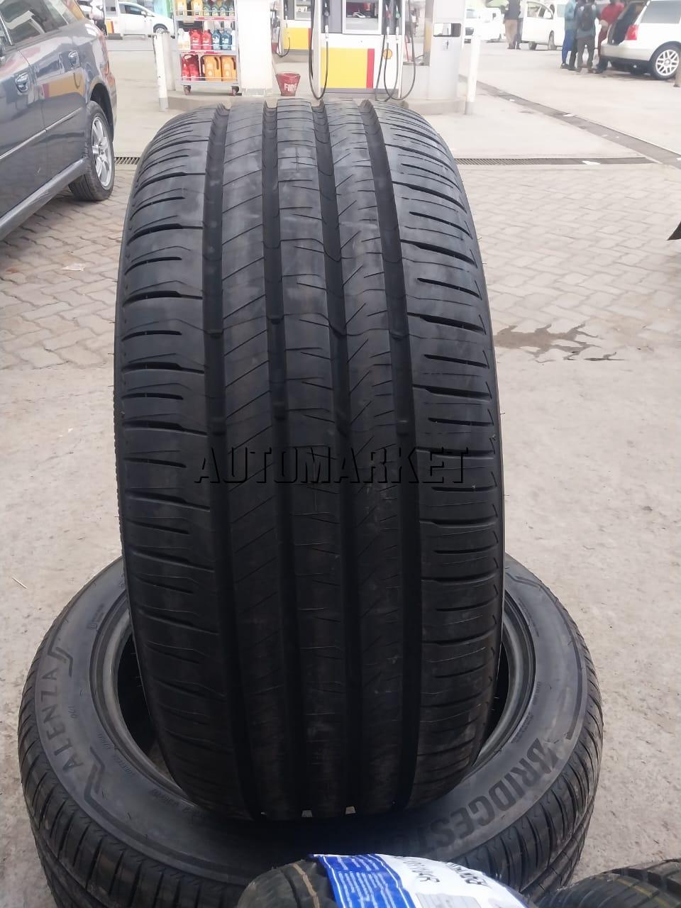 275/45R21 Bridgestone Tyre in Kenya