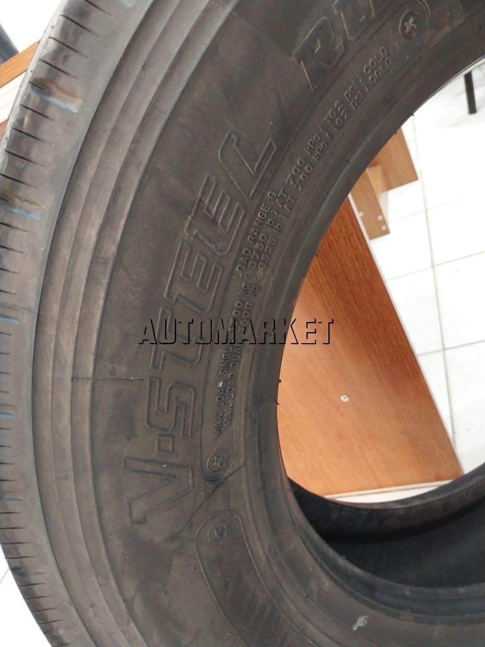 215/75R17.5 Bridgestone Steering Truck Tyre