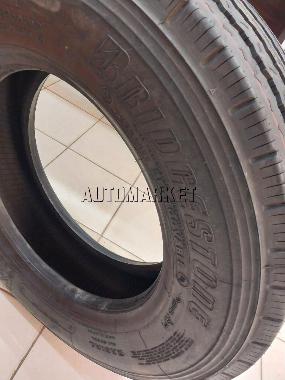 215/75R17.5 Bridgestone Steering Truck Tyre