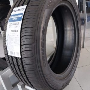 225/55R18 Kumho Tyre (Vietnam)