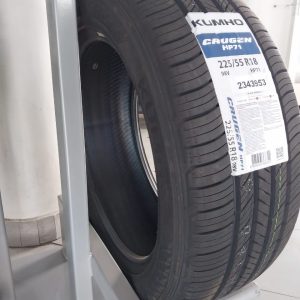 225/55R18 Kumho Tyre (Vietnam)