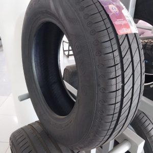 185/70R14 Apollo Tyres Passenger Car Tyre