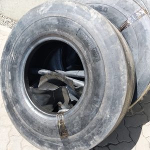 13/80-20 Roadhiker Tube Type Industrial Tyre from China