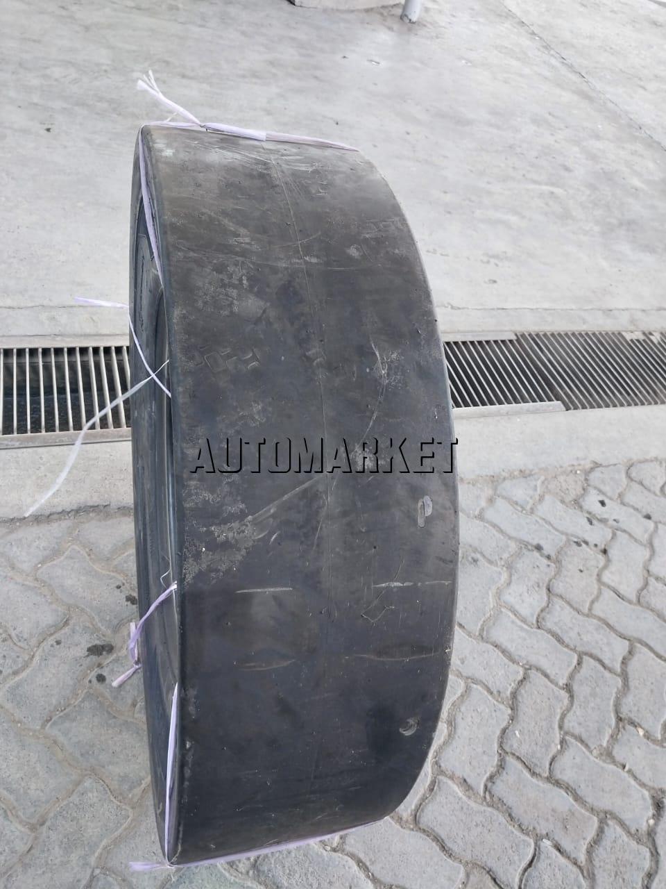 11.00-20 Camso 16 Ply Smooth Industrial Tyre from Sri Lanka