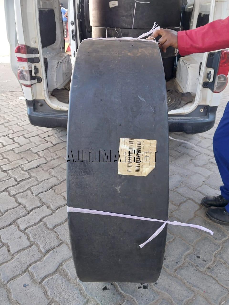 11.00-20 Camso 16 Ply Smooth Industrial Tyre from Sri Lanka