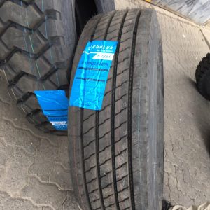 315/80R22.5 Kunlun Highway / Steering Truck Tyre from China