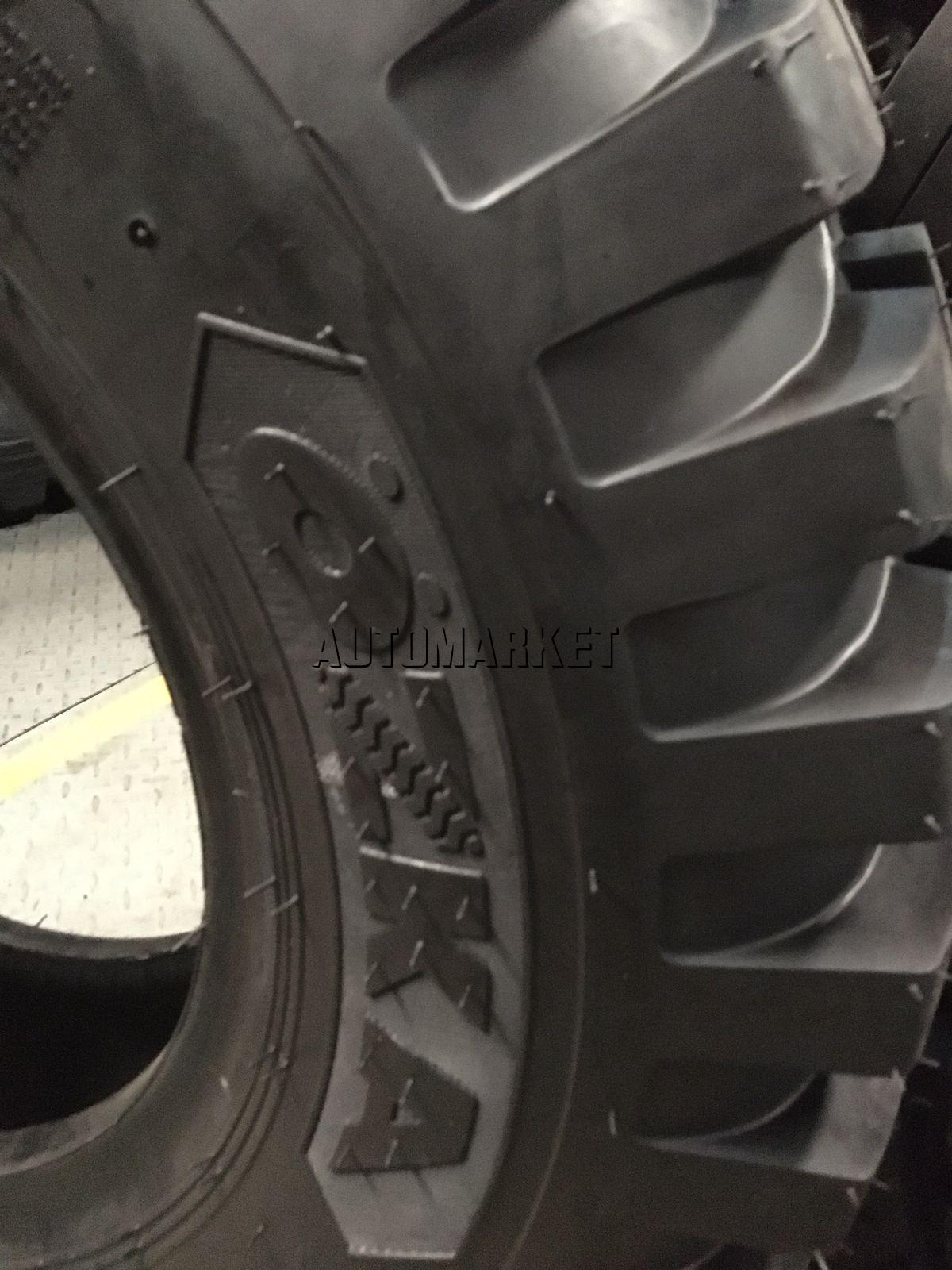 9.00-16 OZKA 14 Ply Agricultural Tyre in Kenya