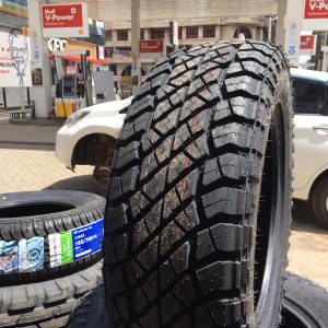 235/65R17 LT Double King Tyre (China)