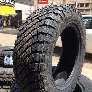 235/65R17 LT Double King Tyre (China)
