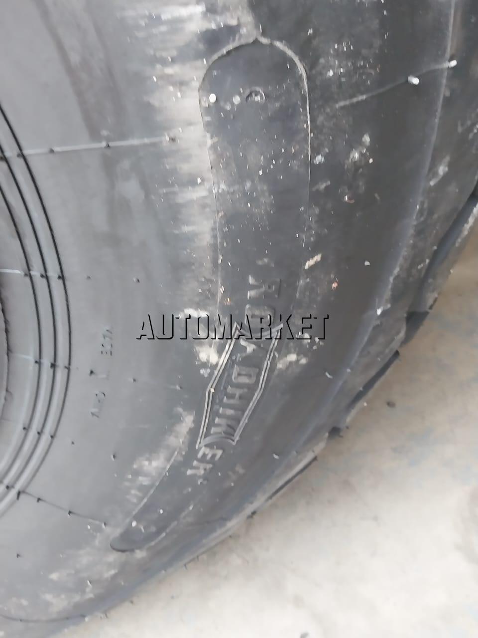 23.1-26 Roadhiker 18 Ply Industrial Tyre from China