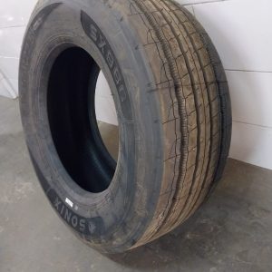 385/55R22.5 SONIX Steering (Highway) Truck Tyre from China
