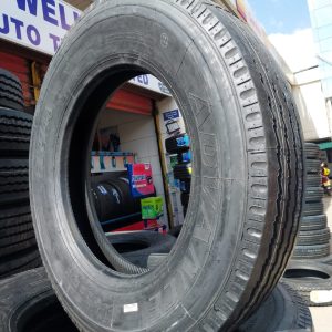 9R22.5 Advance Truck Tyre from China