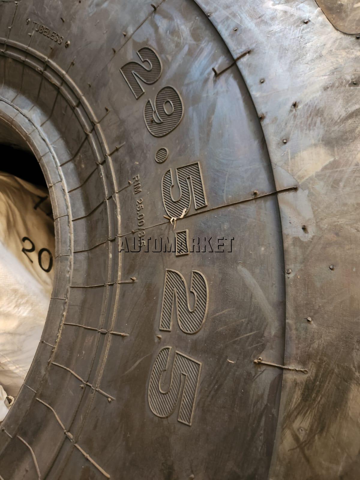 29.5-25 Roadhiker 28 Ply E3/L3 Industrial Tyre from China