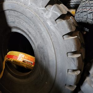 26.5R25 Roadhiker Dumax L3 Industrial Tyre from China