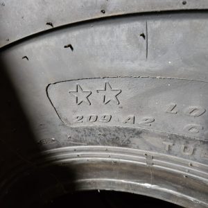 26.5R25 Roadhiker Dumax L3 Industrial Tyre from China