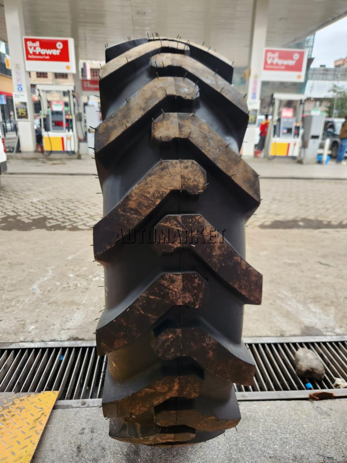 14.00-24 MRL (Malhotra) G2 16PR Industrial Tyre from India