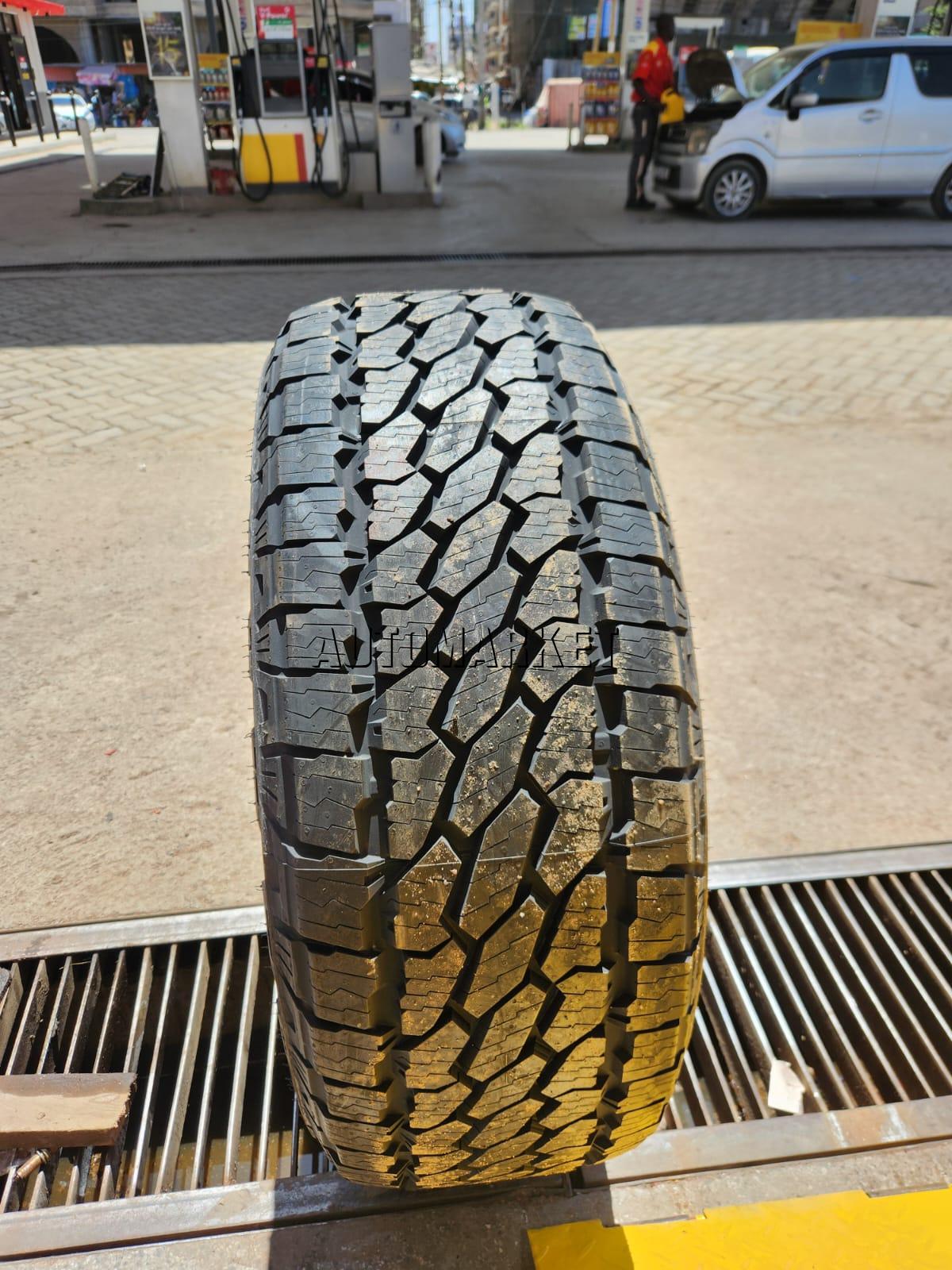 285/60R18 Bridgestone Tyre in Kenya – 116V