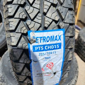 205/70R15 Petromax Passenger Tyre from China