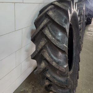 16.9-30 MRL (Malhotra) 14PR Agricultural Tyre in Kenya