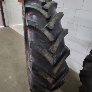 16.9-30 MRL (Malhotra) 14PR Agricultural Tyre in Kenya