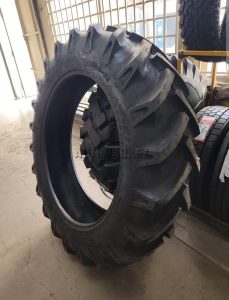 15.5-38 MRL 14 ply agricultural tyre for tractor use in Kenya 