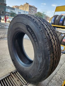 315/80R22.5 Michelin truck tyre in Kenya