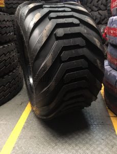 400/60-15.5 agricultural tractor tyre for wide farm use in Kenya