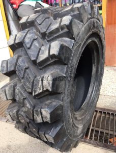 12-16.5 industrial OTR tyre with aggressive tread pattern