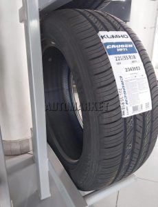 225/55R18 SUV and crossover tyres designed for stable handling and comfortable highway driving on Kenyan roads