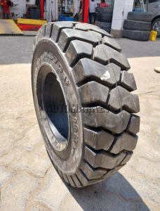 6.50-10 forklift tyre fitted on an industrial forklift used for warehouse and yard material handling in Kenya