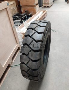 8.25-15 forklift tyre fitted on a heavy-duty industrial forklift used for material handling in Kenya