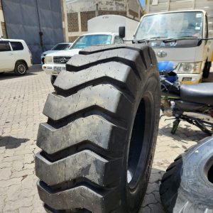 17.5-25 SWT E3/L3 Industrial Tyre 20 Ply – India