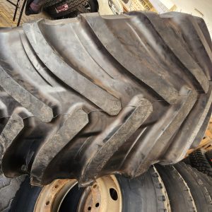 800/65R32 (30.5R32) Alliance Agricultural Tyre
