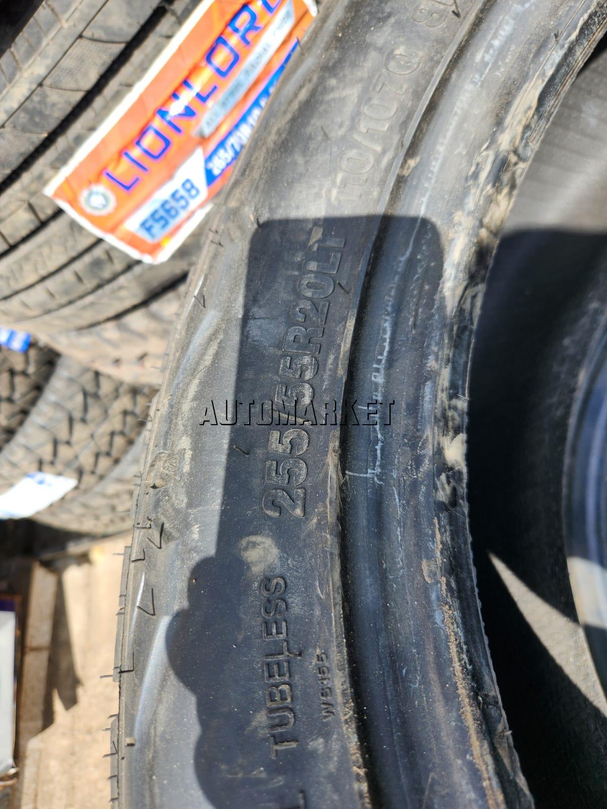 255/55R20 LT Yusta Truck/SUV Tyre