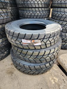 315/80R22.5 Onyx differential truck tyre designed for heavy-duty Kenyan transport roads available at Automarket