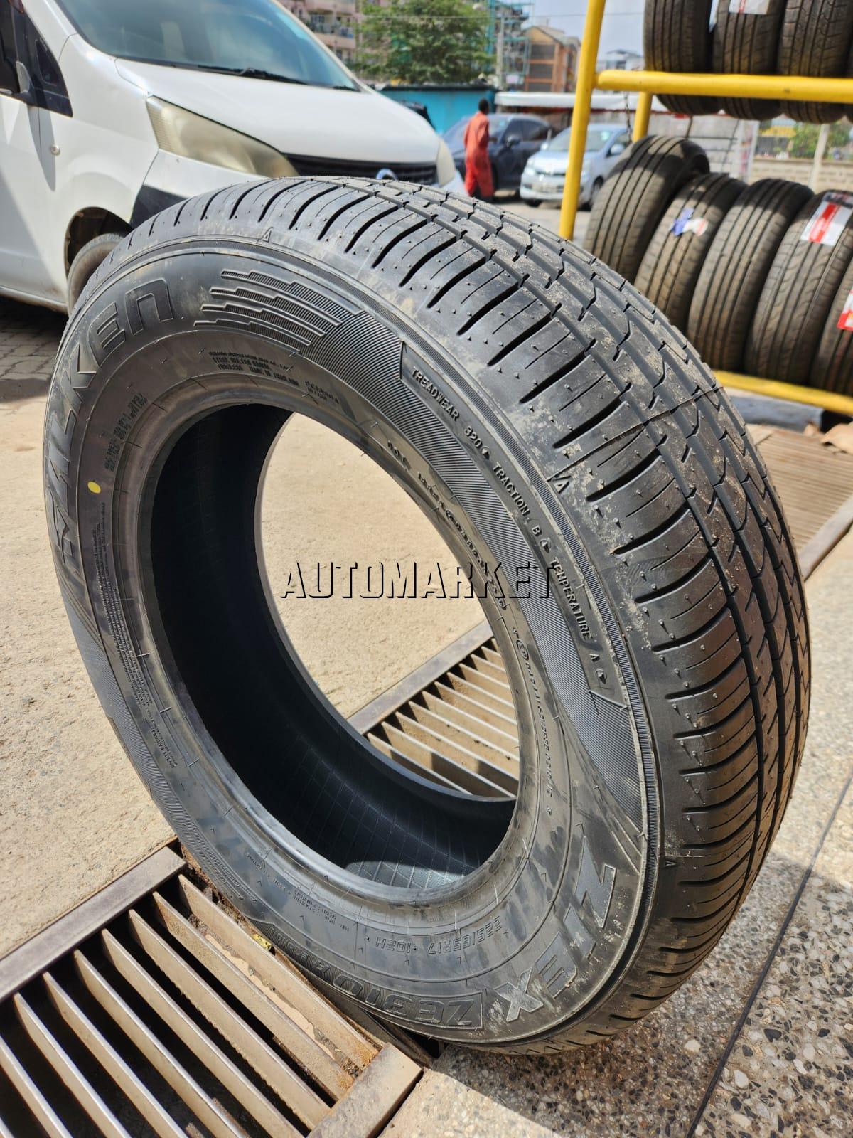 225/65R17 Falken Passenger Tyre