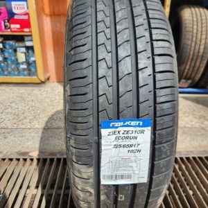 225/65R17 Falken Passenger Tyre