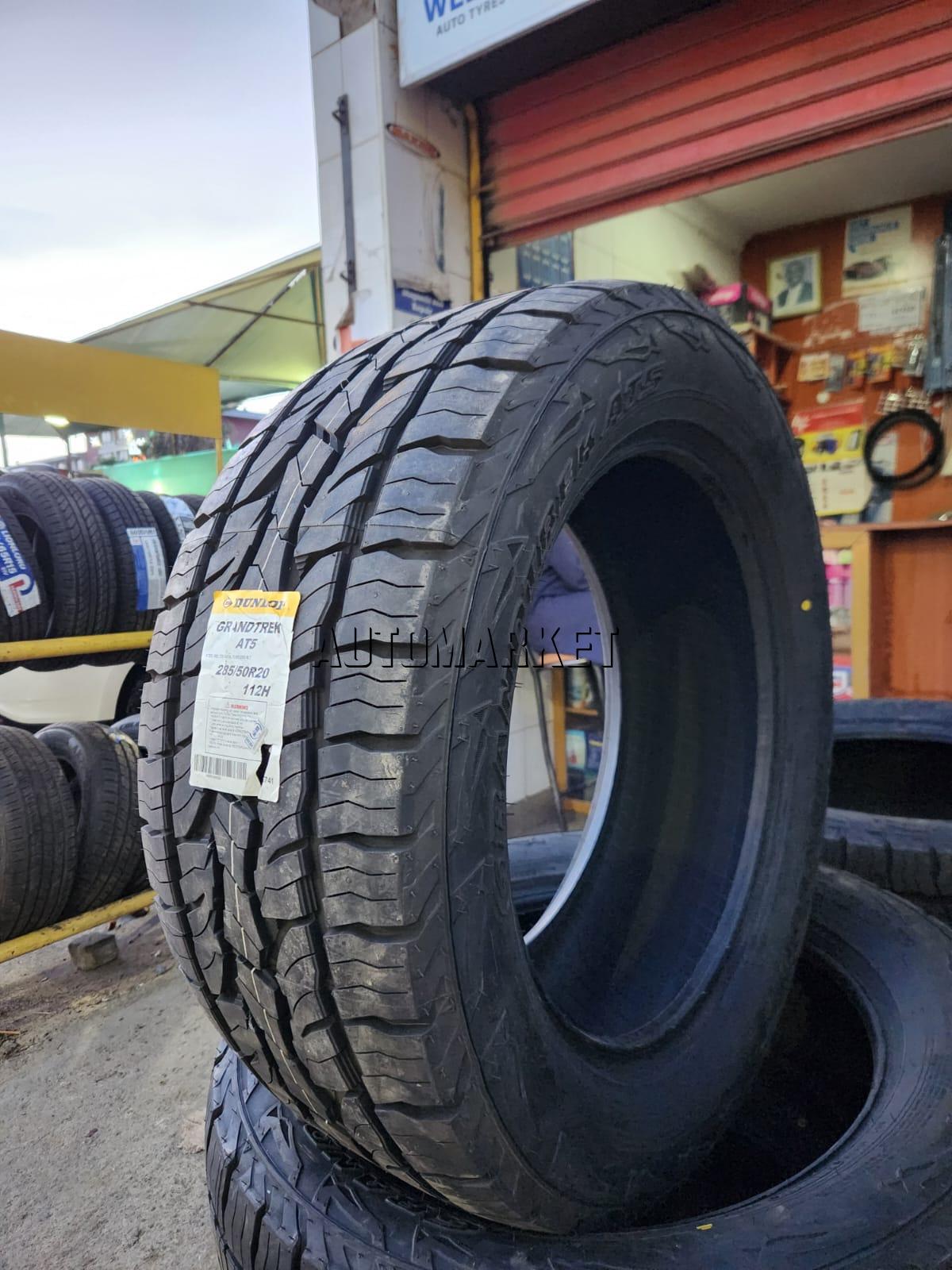 285/50R20 Dunlop Grandtrek AT5 Tyre in Kenya – 112H