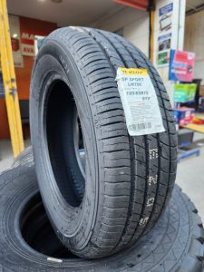 195/65R15 Dunlop passenger car tyre