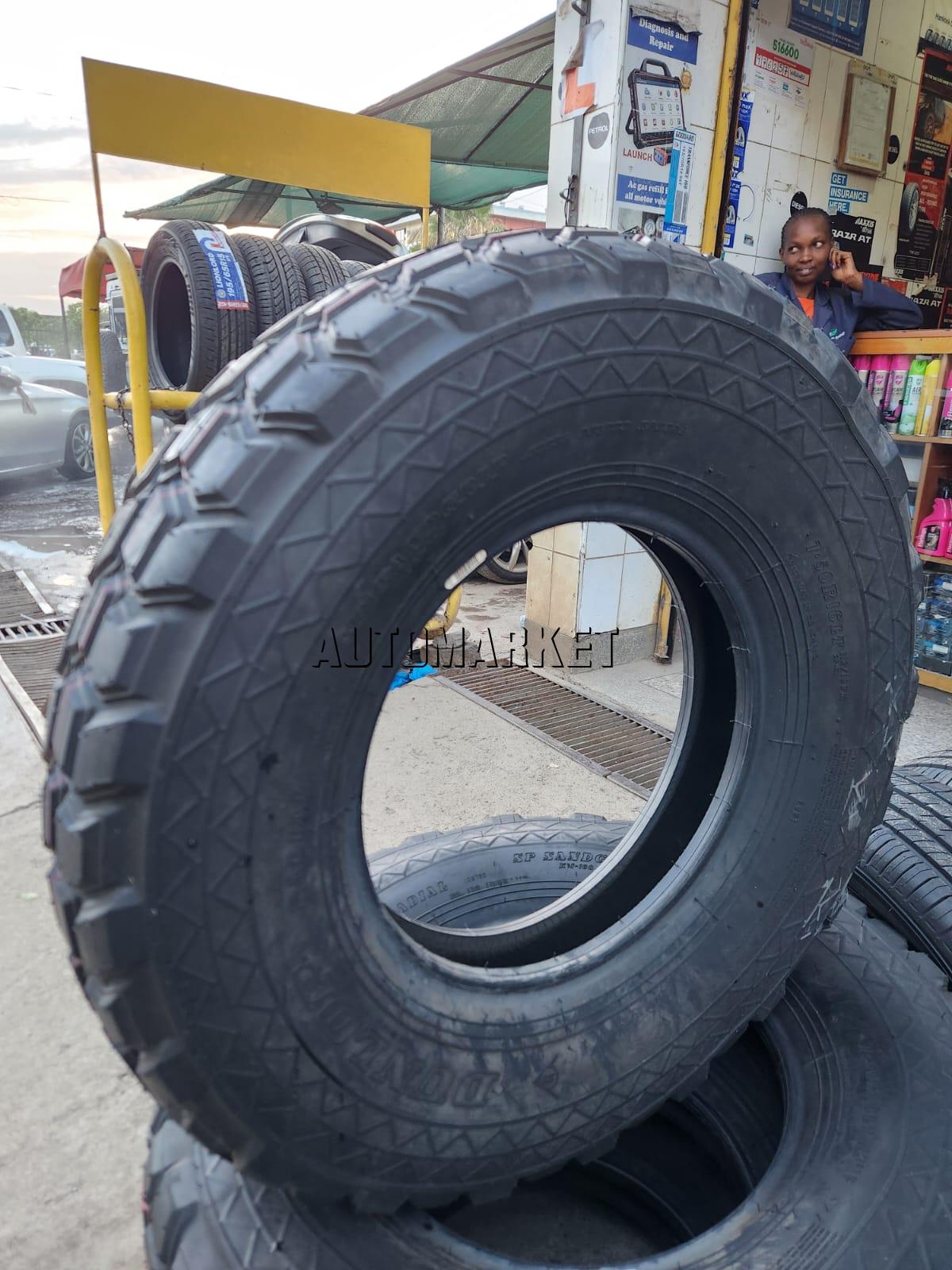 7.50R16LT Dunlop Commercial Tyre