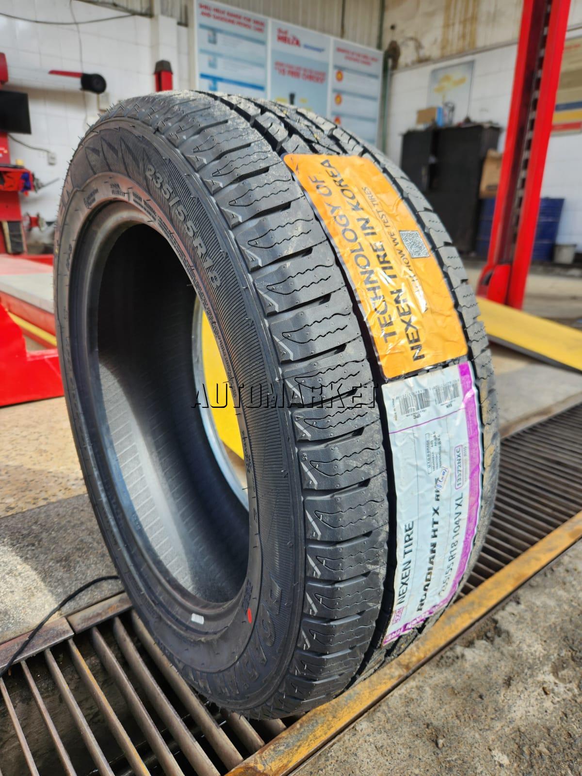 235/55R18 Nexen Passenger Tyre