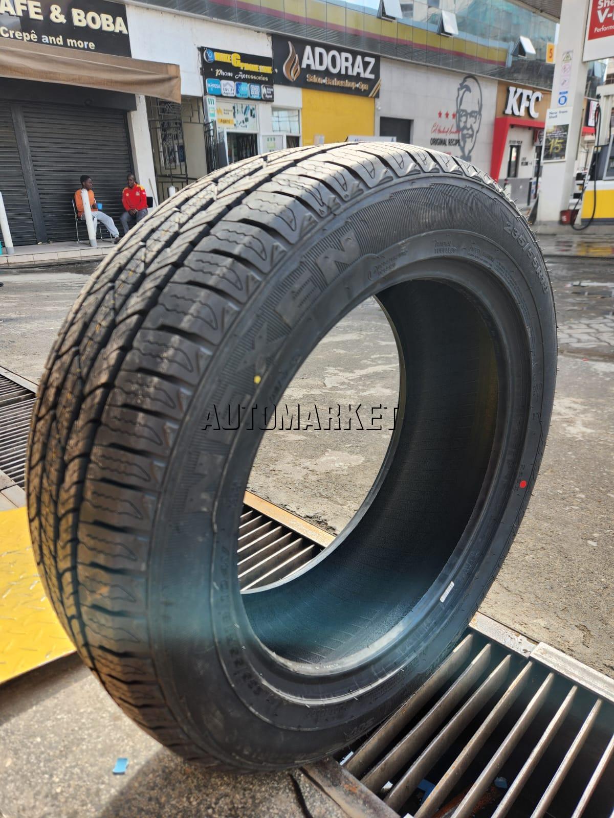 235/55R18 Nexen Passenger Tyre