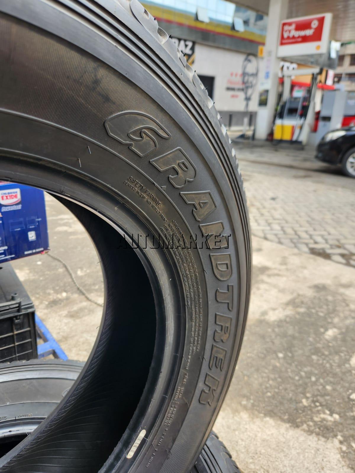 245/70R17 Dunlop Grandtrek Tyre in Kenya